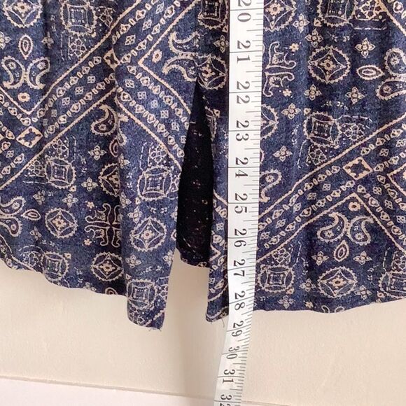 LUCKY BRAND Bandana Print Top 3/4 Sleeve - Picture 2 of 10